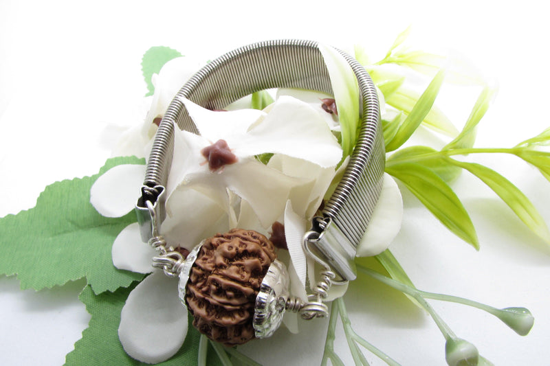 10 Mukhi Rudraksha Bracelet - Divine Protection | Brahmatells - BrahmatellsStore