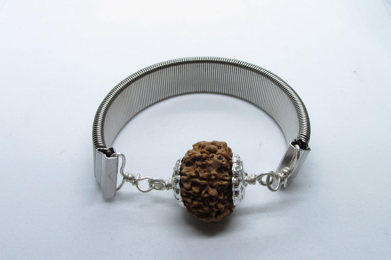 12 Mukhi Rudraksha Bracelet - Radiance & Leadership | Brahmatells - BrahmatellsStore