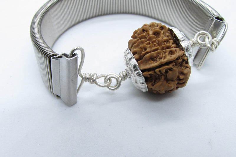 12 Mukhi Rudraksha Bracelet - Radiance & Leadership | Brahmatells - BrahmatellsStore