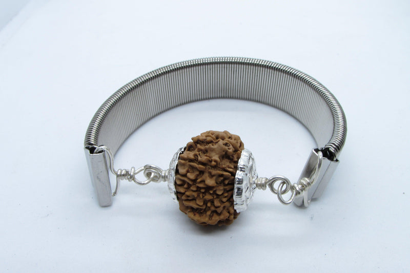 12 Mukhi Rudraksha Bracelet - Radiance & Leadership | Brahmatells - BrahmatellsStore