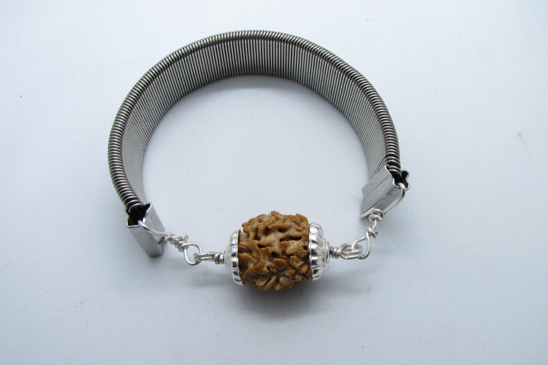 2 Mukhi Rudraksha Bracelet - Harmony & Balance | Brahmatells - BrahmatellsStore