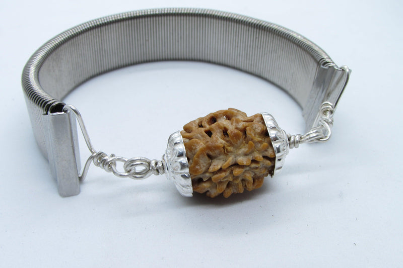 2 Mukhi Rudraksha Bracelet - Harmony & Balance | Brahmatells - BrahmatellsStore