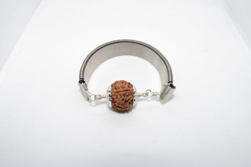 4 Mukhi Rudraksha Bracelet for Knowledge & Creativity | Brahmatells - BrahmatellsStore
