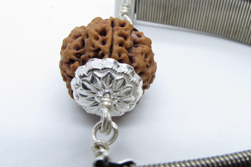 5 Mukhi Rudraksha Bracelet with Silver Pendant - Spiritual Elegance | Brahmatells - BrahmatellsStore