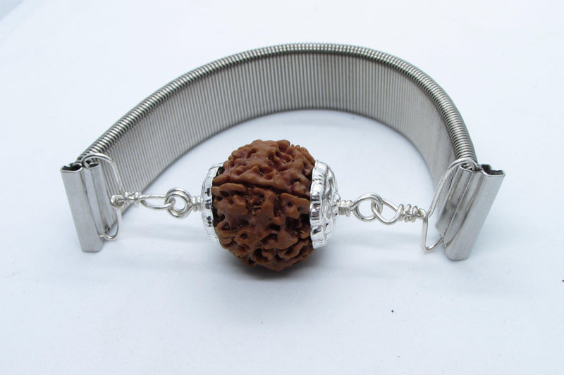 6 Mukhi Rudraksha Wisdom Bracelet | Brahmatells - BrahmatellsStore