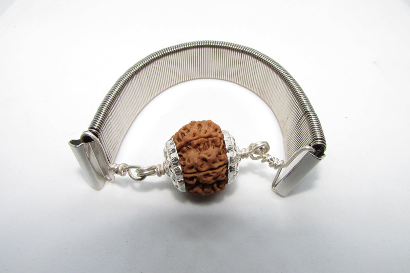 8 Mukhi Rudraksh Bracelet & Silver Pendant - Lord Ganesha's Blessings | Brahmatells - BrahmatellsStore