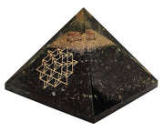 Amethyst & Clear Quartz Pyramid Yoga Meditation Crystal - BrahmatellsStore