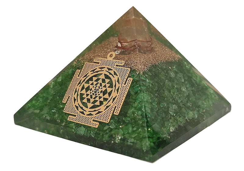 Amethyst & Clear Quartz Pyramid Yoga Meditation Crystal - BrahmatellsStore