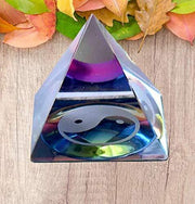 Crystal Yin-Yang Pyramid for Peace, Prosperity and Good Fortune - BrahmatellsStore