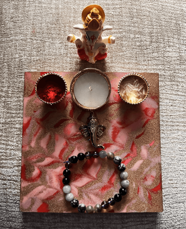 Customized Red and Golden square Rakhi Pooja Thalli with Rakhi - BrahmatellsStore