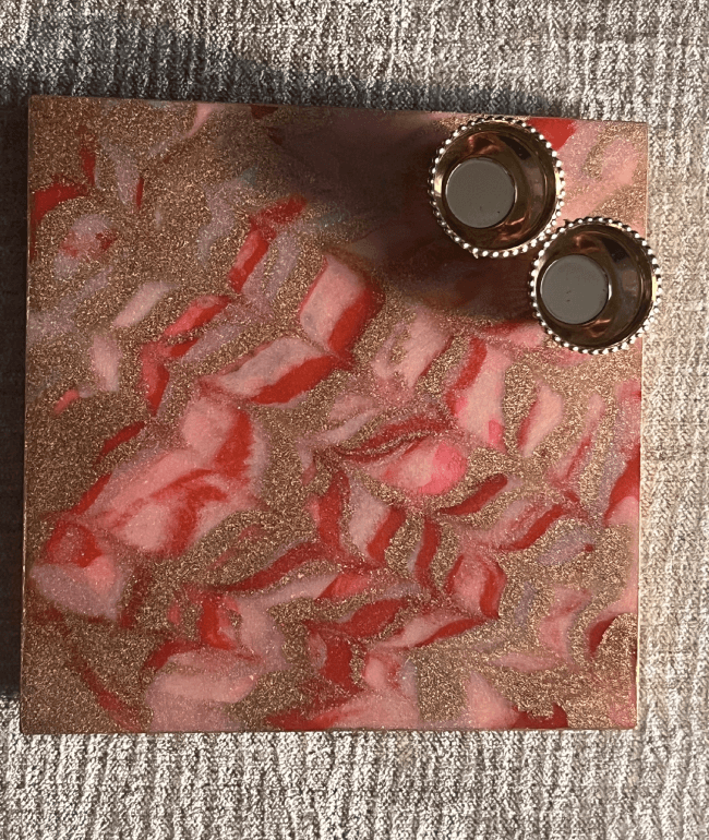 Customized Red and Golden square Rakhi Pooja Thalli with Rakhi - BrahmatellsStore