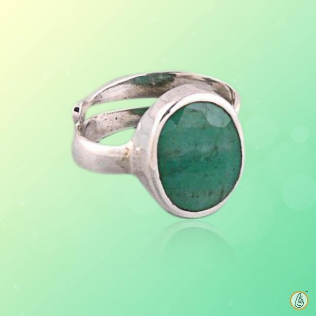 Emerald Oval-Dark-Green Ring in Silver - Mercury's Charm | Brahmatells - BrahmatellsStore
