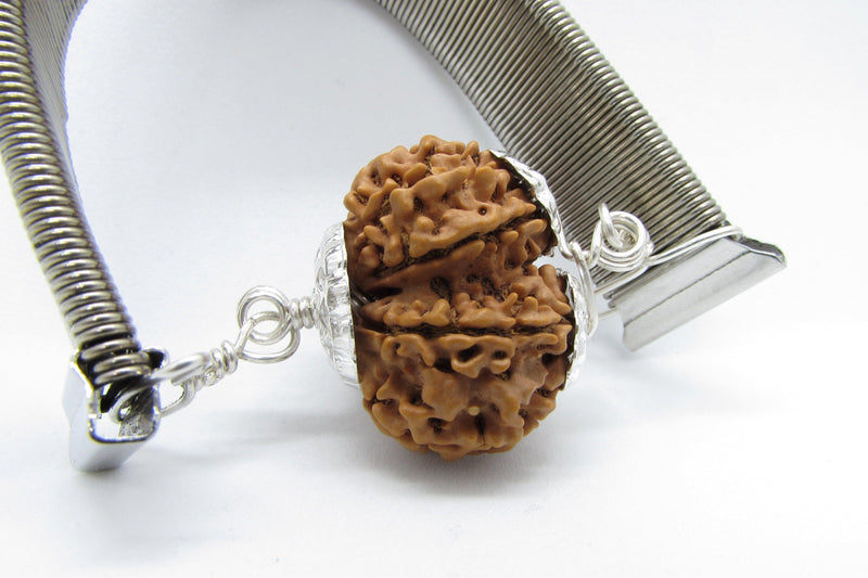 Gauri Shankar Rudraksha Bracelet with Silver Pendant - Harmony & Spiritual Connection | Brahmatells - BrahmatellsStore