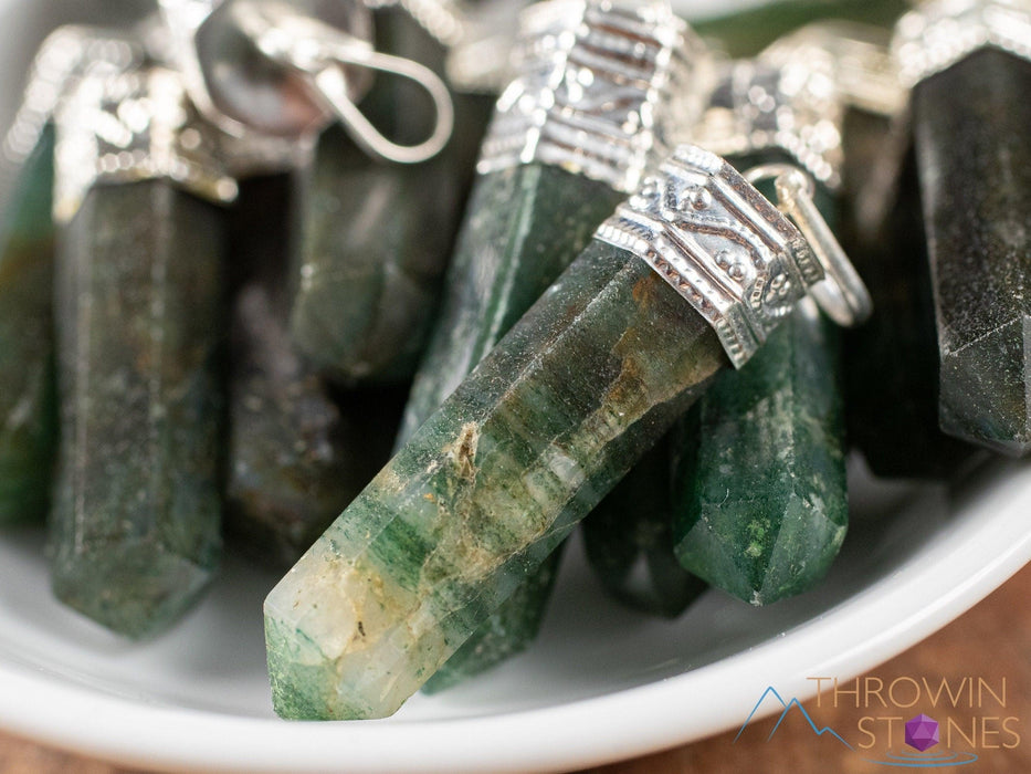 Green AVENTURINE Crystal Pendant - Heart Chakra, Crystal Healing, Anxiety Relief, Gemstone Pendant - BrahmatellsStore