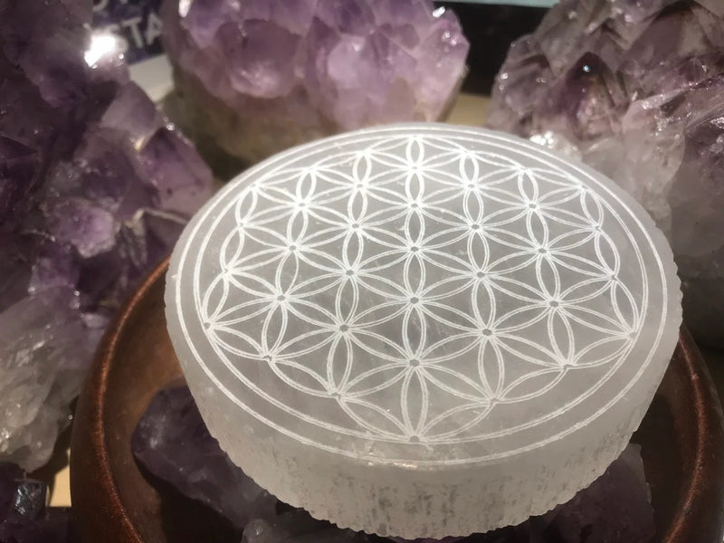 Selenite Charging Plate with the sacred Om symbol and the Flower of Life pattern