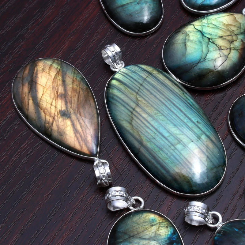 Labradorite Pendant - BrahmatellsStore