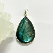 Labradorite pendant,Stunning Deep blue labradorite pendant,crystal pendant,teardrop pendan - BrahmatellsStore
