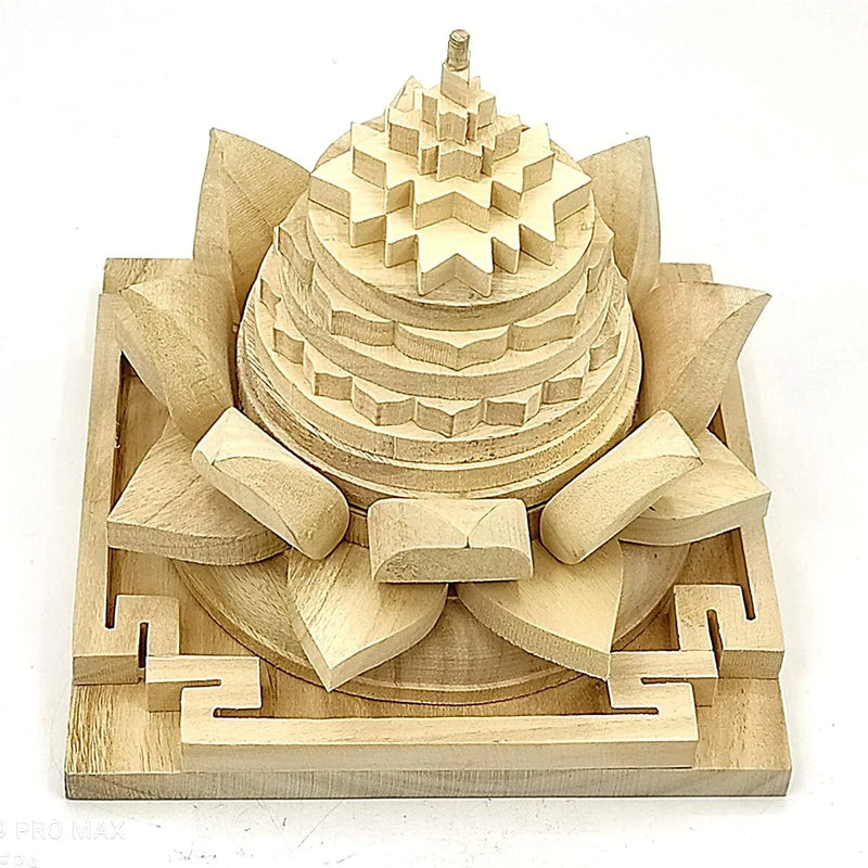 Meru Shriparni Shri Yantra (Wood) - BrahmatellsStore
