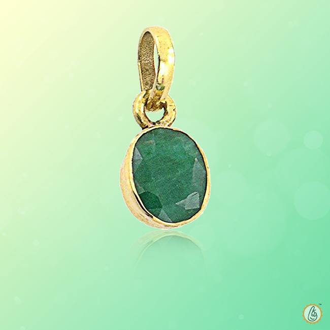 Natural Green Emerald Oval Pendant - Panna's Radiance | Brahmatells - BrahmatellsStore