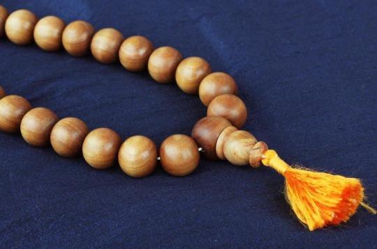 White Sandalwood Mala 108 Beads | Brahmatells - BrahmatellsStore